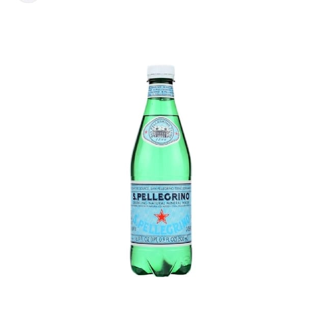 Sparkling Water (S. Pellegrino) - Agua con Gas (S. Pellegrino).